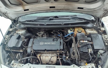 Opel Astra J, 2012 год, 670 000 рублей, 11 фотография