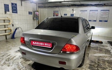 Mitsubishi Lancer IX, 2004 год, 450 000 рублей, 3 фотография