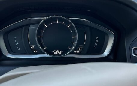 Volvo XC60 II, 2017 год, 1 960 000 рублей, 11 фотография