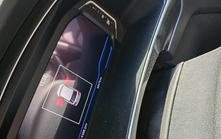 Volkswagen Tiguan II, 2021 год, 3 150 000 рублей, 6 фотография