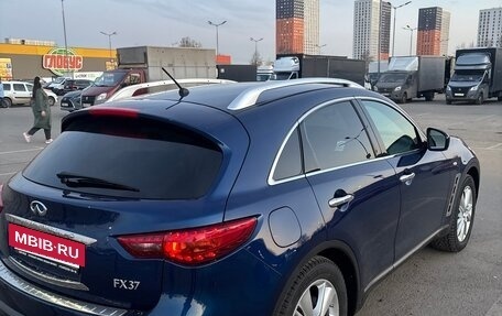 Infiniti FX II, 2012 год, 2 300 000 рублей, 4 фотография