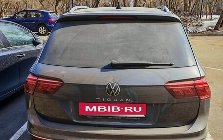 Volkswagen Tiguan II, 2021 год, 3 150 000 рублей, 4 фотография