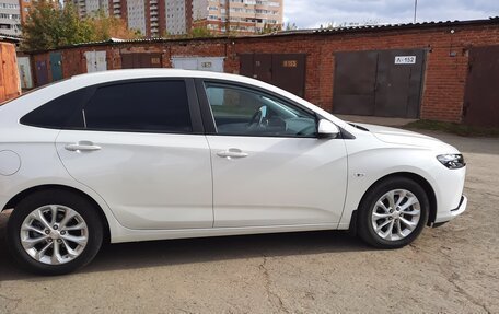 Chevrolet Monza, 2023 год, 1 720 000 рублей, 5 фотография