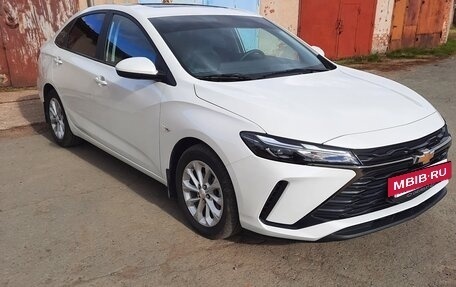 Chevrolet Monza, 2023 год, 1 720 000 рублей, 6 фотография