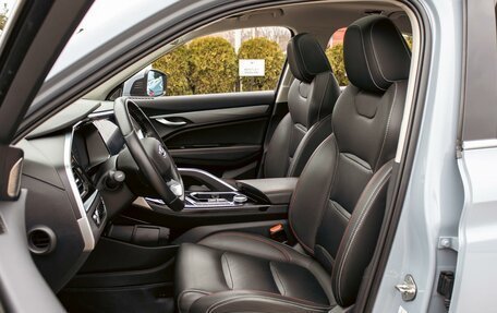 Geely Tugella FY11, 2021 год, 2 255 000 рублей, 11 фотография