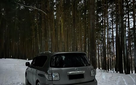 Nissan Patrol, 2011 год, 2 200 000 рублей, 7 фотография