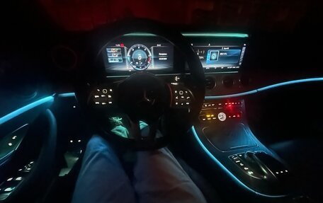 Mercedes-Benz E-Класс, 2019 год, 3 200 000 рублей, 30 фотография