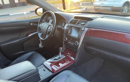 Toyota Camry, 2012 год, 1 800 000 рублей, 6 фотография