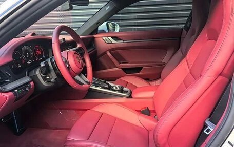 Porsche 911, 2025 год, 21 000 000 рублей, 8 фотография