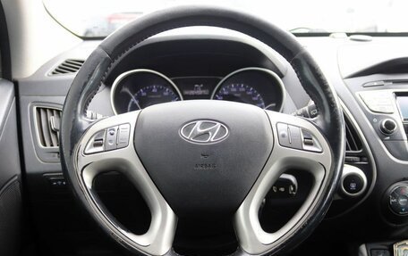 Hyundai ix35 I рестайлинг, 2013 год, 999 000 рублей, 11 фотография