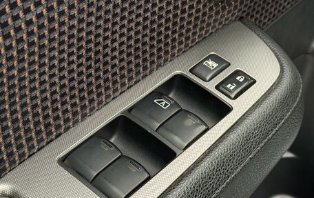 Nissan Tiida, 2011 год, 880 000 рублей, 20 фотография