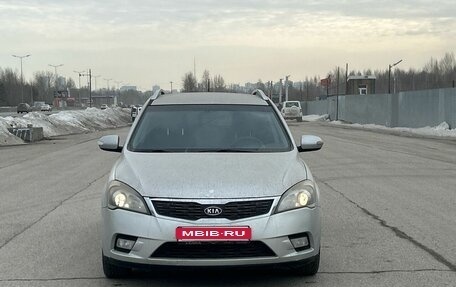 KIA cee'd I рестайлинг, 2010 год, 600 000 рублей, 3 фотография