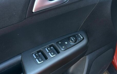 KIA Sportage IV рестайлинг, 2020 год, 2 300 000 рублей, 22 фотография