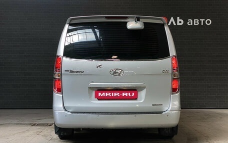 Hyundai Grand Starex Grand Starex I рестайлинг 2, 2008 год, 1 250 000 рублей, 6 фотография