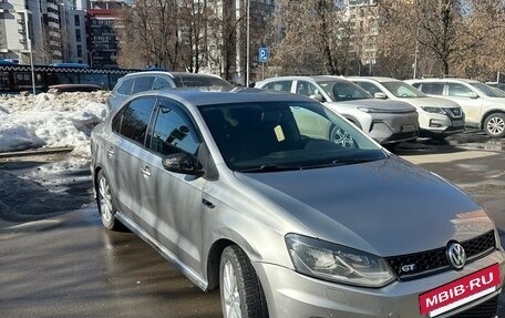 Volkswagen Polo VI (EU Market), 2017 год, 815 000 рублей, 2 фотография