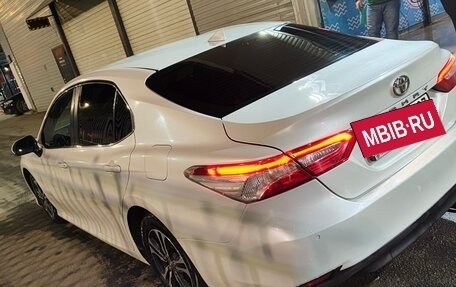 Toyota Camry, 2020 год, 1 670 000 рублей, 7 фотография