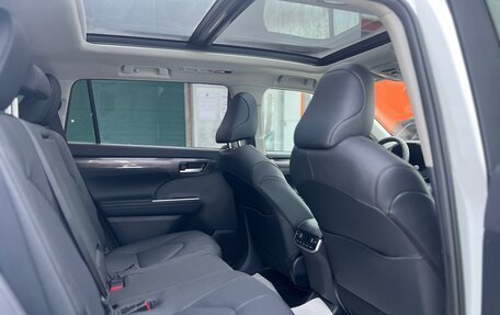 Toyota Highlander, 2026 год, 5 800 000 рублей, 11 фотография