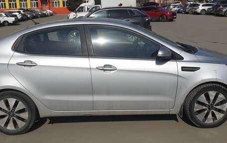 KIA Rio III рестайлинг, 2014 год, 1 000 000 рублей, 4 фотография