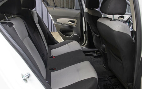 Chevrolet Cruze II, 2011 год, 698 000 рублей, 12 фотография