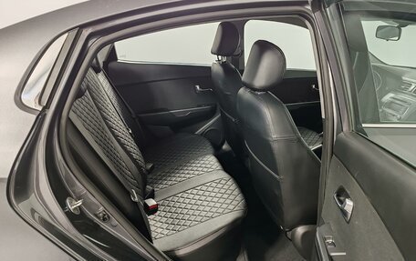 KIA Rio III рестайлинг, 2015 год, 999 000 рублей, 20 фотография