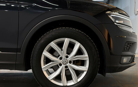 Volkswagen Tiguan II, 2018 год, 2 699 000 рублей, 25 фотография