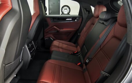 Porsche Cayenne III, 2025 год, 29 815 000 рублей, 15 фотография