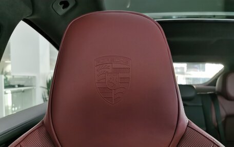 Porsche Cayenne III, 2025 год, 29 815 000 рублей, 26 фотография