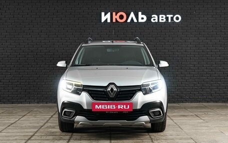 Renault Sandero II рестайлинг, 2019 год, 1 230 000 рублей, 2 фотография