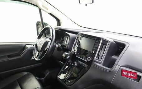 Toyota HiAce H300, 2019 год, 5 799 000 рублей, 10 фотография