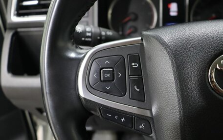 Toyota HiAce H300, 2019 год, 5 799 000 рублей, 16 фотография