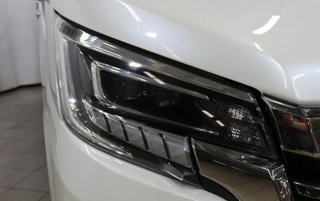 Toyota HiAce H300, 2019 год, 5 799 000 рублей, 28 фотография