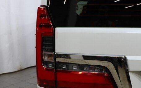 Toyota HiAce H300, 2019 год, 5 799 000 рублей, 27 фотография