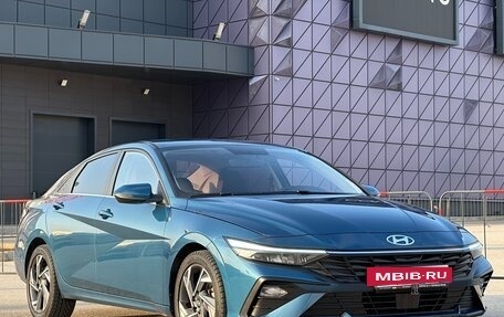 Hyundai Elantra, 2023 год, 2 297 000 рублей, 2 фотография