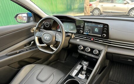 Hyundai Elantra, 2023 год, 2 297 000 рублей, 29 фотография