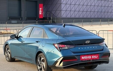 Hyundai Elantra, 2023 год, 2 297 000 рублей, 16 фотография