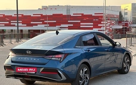 Hyundai Elantra, 2023 год, 2 297 000 рублей, 21 фотография
