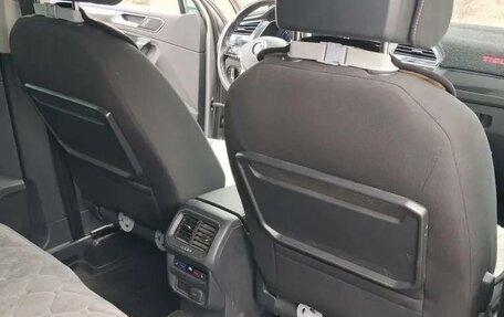 Volkswagen Tiguan II, 2017 год, 2 690 000 рублей, 6 фотография