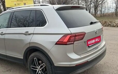 Volkswagen Tiguan II, 2017 год, 2 690 000 рублей, 3 фотография