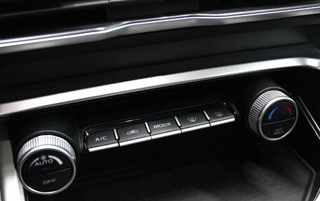 Geely Coolray I, 2021 год, 1 520 000 рублей, 19 фотография