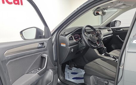 Volkswagen T-Roc I, 2021 год, 2 179 000 рублей, 6 фотография