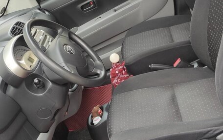 Daihatsu Sirion, 2010 год, 650 000 рублей, 8 фотография