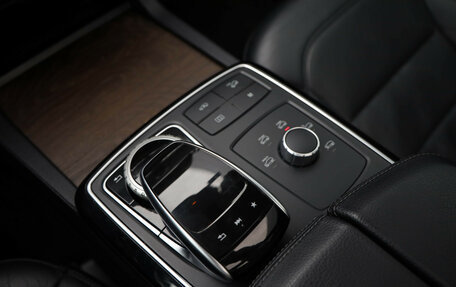 Mercedes-Benz GLS, 2017 год, 4 149 000 рублей, 13 фотография