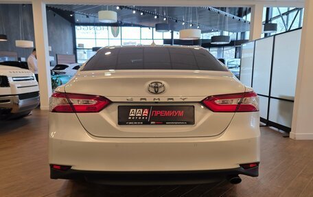 Toyota Camry, 2021 год, 3 100 000 рублей, 3 фотография