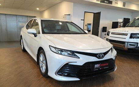 Toyota Camry, 2021 год, 3 100 000 рублей, 5 фотография