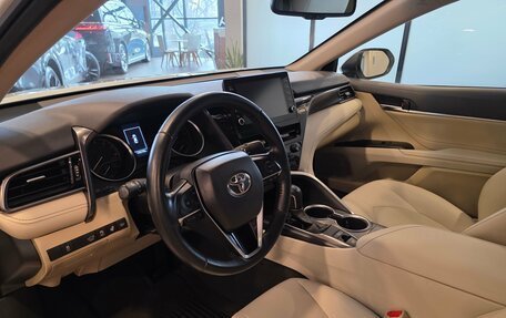 Toyota Camry, 2021 год, 3 100 000 рублей, 14 фотография