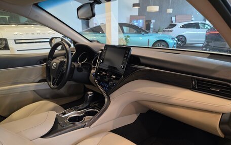 Toyota Camry, 2021 год, 3 100 000 рублей, 27 фотография