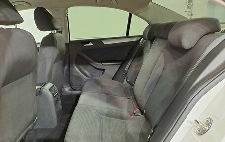 Volkswagen Jetta VI, 2015 год, 890 000 рублей, 16 фотография