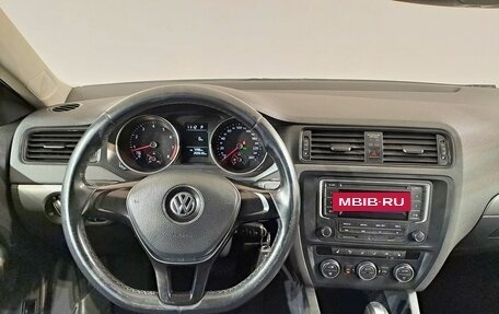 Volkswagen Jetta VI, 2015 год, 890 000 рублей, 14 фотография