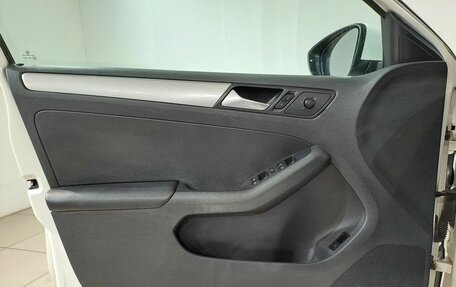 Volkswagen Jetta VI, 2015 год, 890 000 рублей, 19 фотография