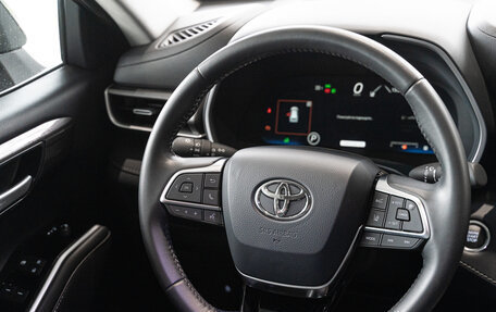 Toyota Highlander, 2026 год, 6 090 000 рублей, 40 фотография